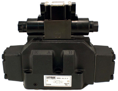 Hyvair D08, 12VDC, 3 Position Spring Center, Tandem, 2 Solenoids, Series Circuit