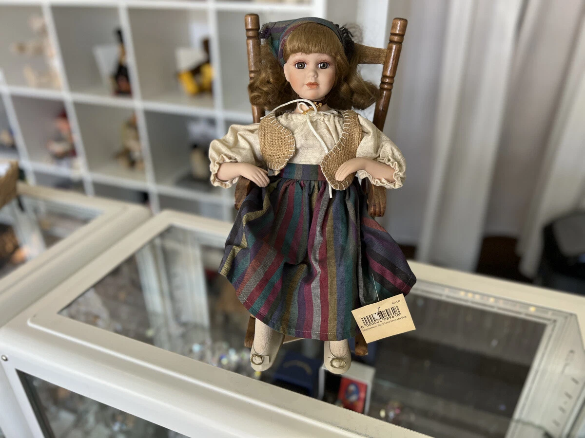 Artistic Doll Porcelain Doll Stool 37 Cm. Top Condition