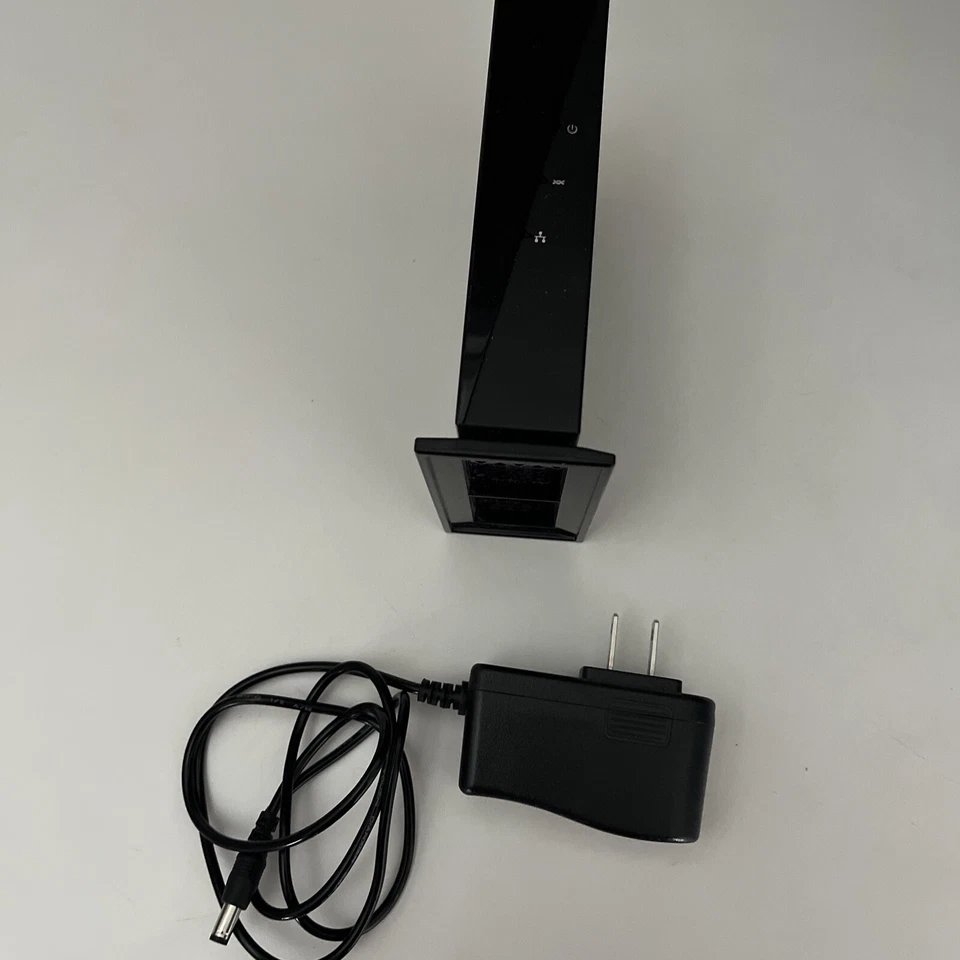 NETGEAR Broadband High-Speed DSL Modem VDSL/ADSL (DM200) Used works - Image 4 of 4