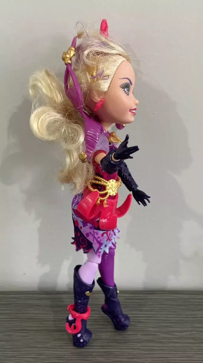 Review COURTLY JESTER, WAY TOO WONDERLAND