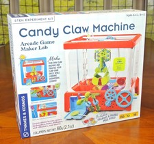 Candy Claw Machine Arcade Prizes Gears Mechan...