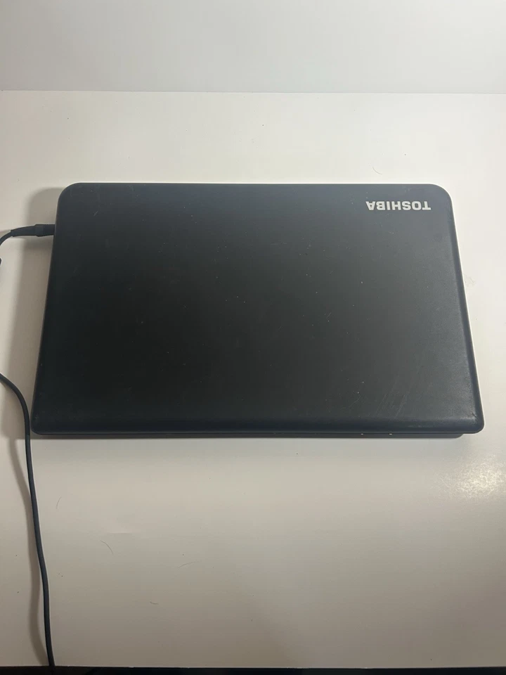 Toshiba Satellite C55-A5300 Laptop - Image 3 of 4