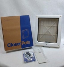 Dog Mate Multi-Insulation Pet Door Medium for Dogs/Cats NIOB Up to 18"