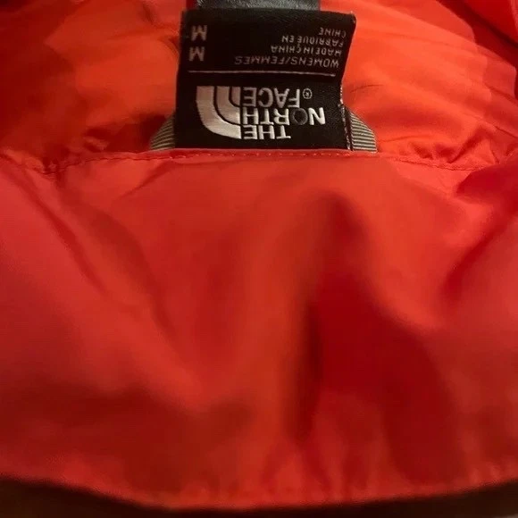 buffer feminino coral North Face - Imagem 2 de 2