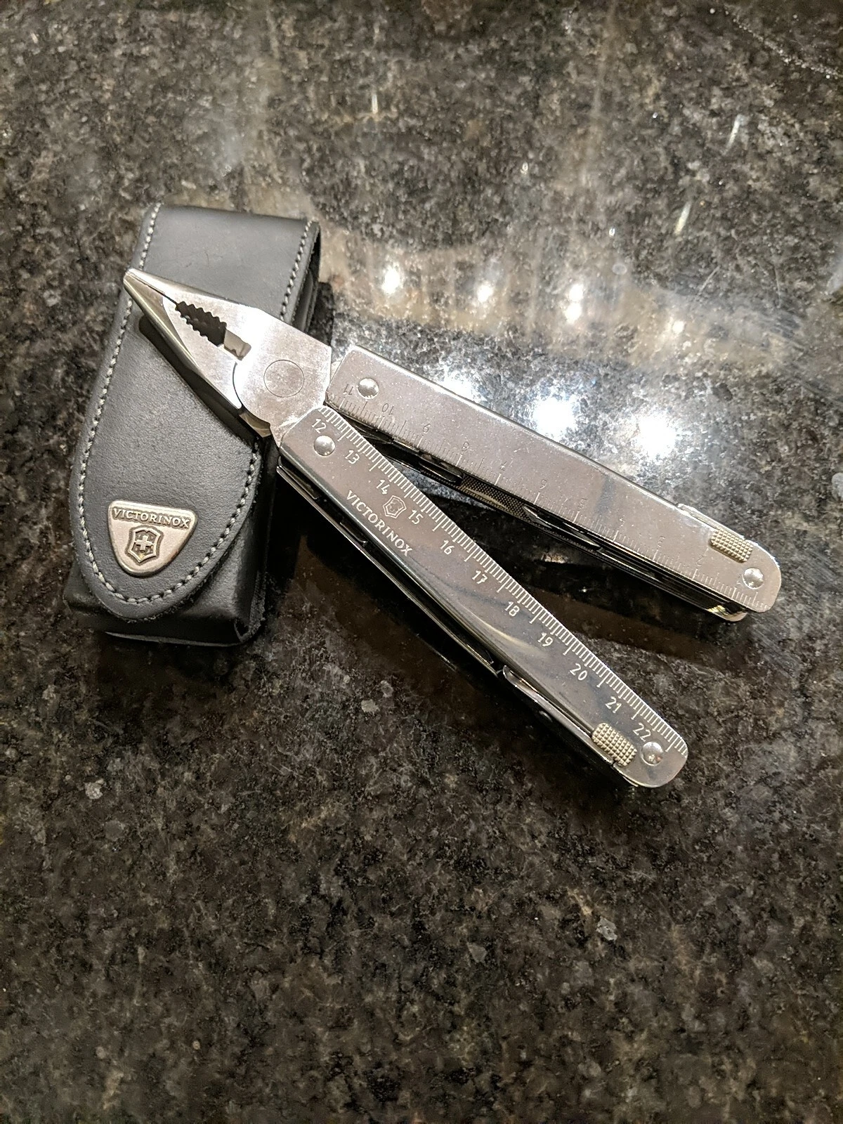 Victorinox Swiss Army Navy Knife Multi Tool w/Nylon Pouch