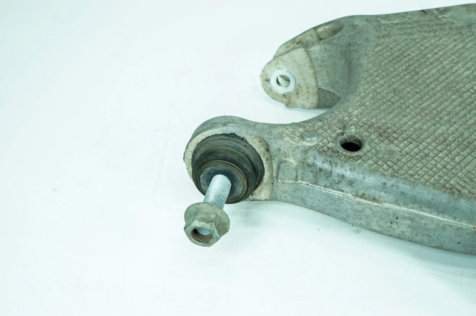 09-15 BMW 750i xDrive OEM AWD trasero derecho pasajero inferior 1 brazo de control 5112 Foto 4 de 4