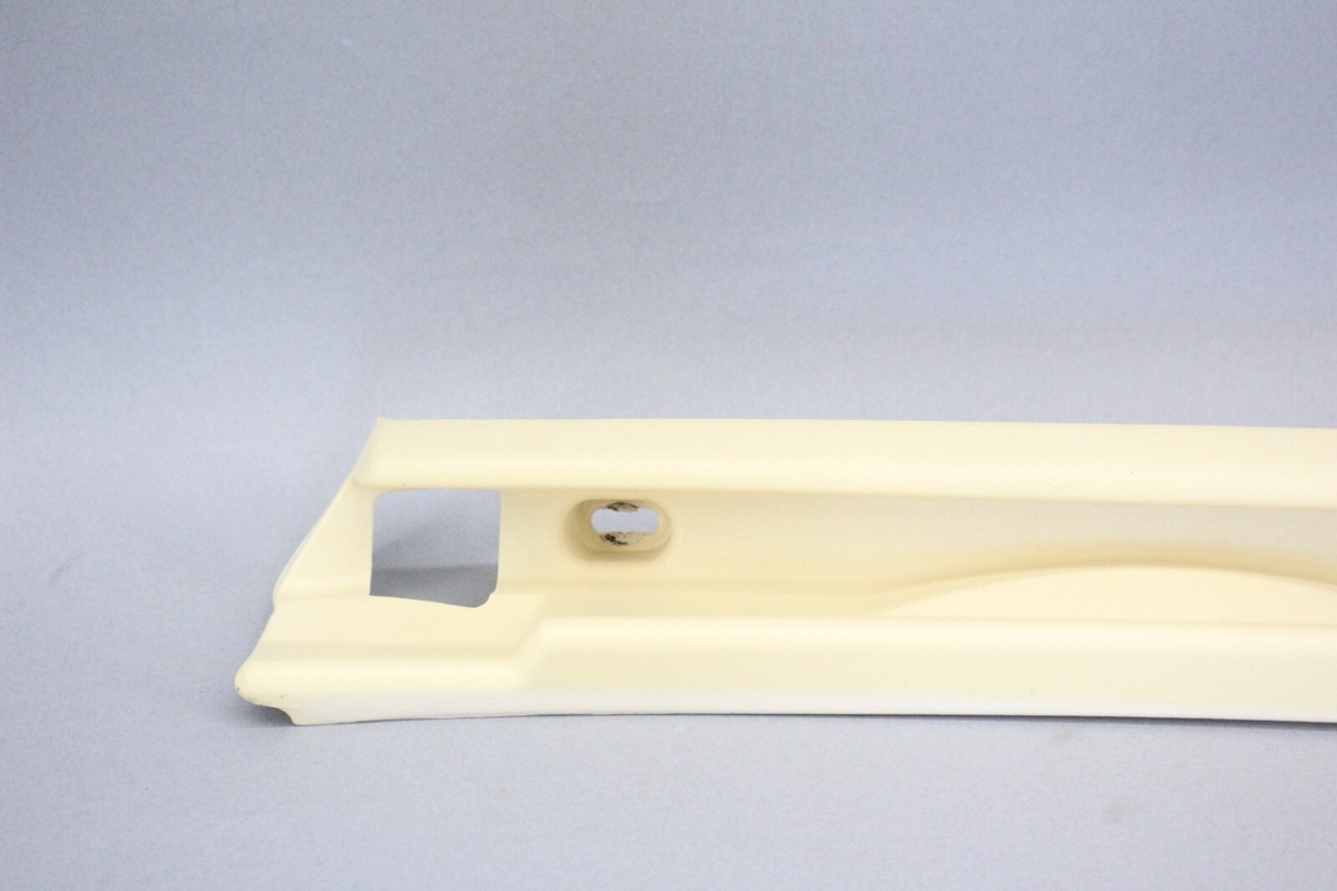 ✓ 97-04 Mercedes R170 SLK230 SLK32 AMG Front Right Roof Pillar
