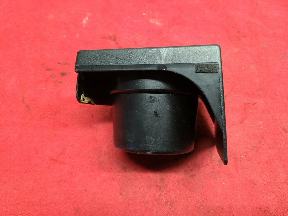 Nissan Máxima 1996 1997 portavasos único negro texturizado 96915-40U00  Foto 2 de 4