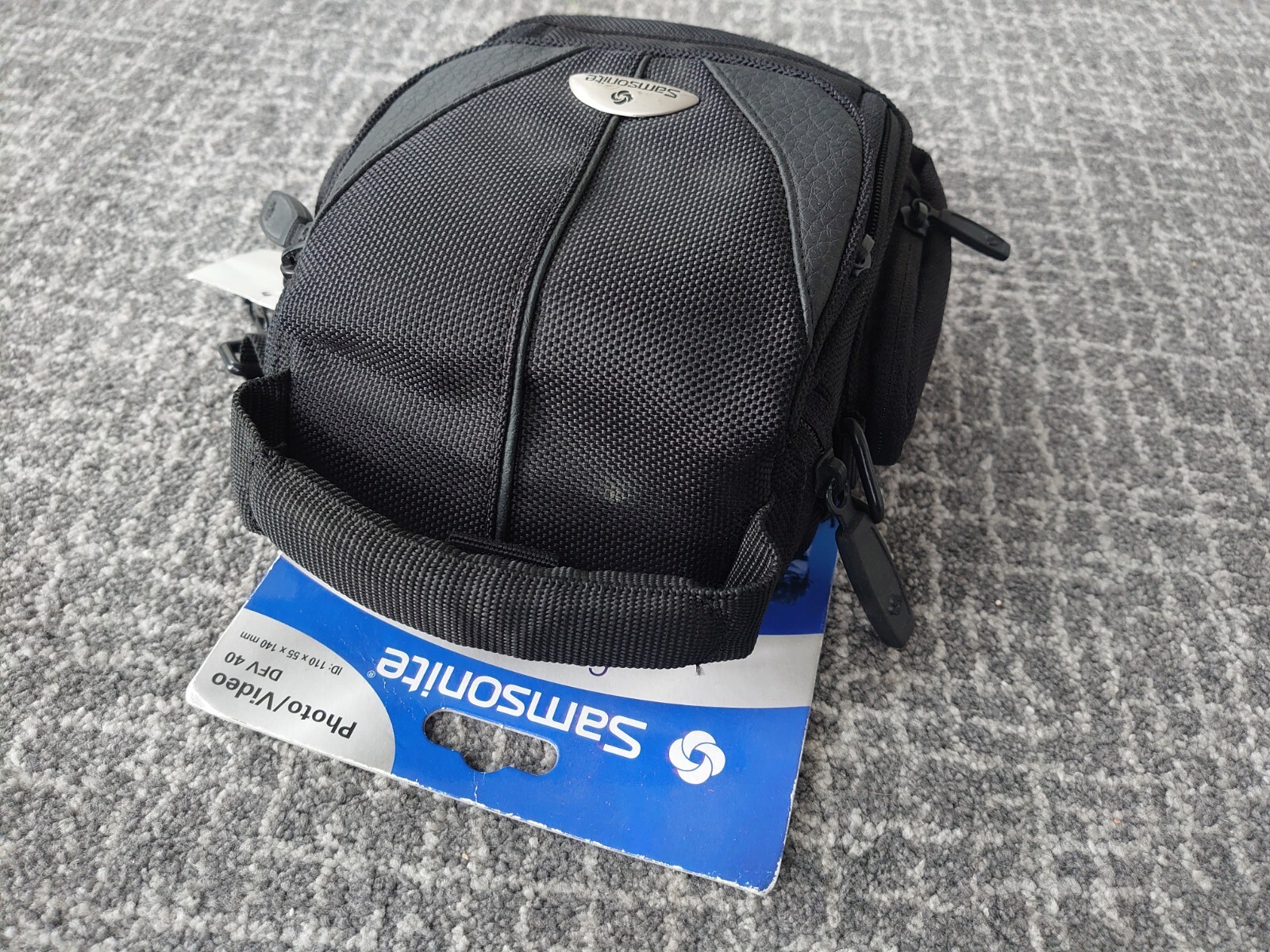 NEW Samsonite Trekking Premium Camera Bag DFV 40 Camcorder Case & Shoulder Strap