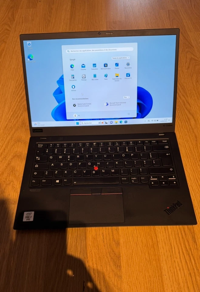 LENOVO ThinkPad X1 Carbon Gen 8 Intel Core i7-10610U 16Go DDR4 512Go SSD QWERTY - Photo 2/4