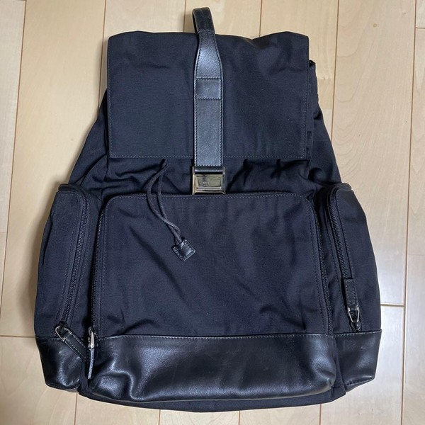 GUCCI Leather Black Backpack Authentic Women's Rucksack with Front Pocket