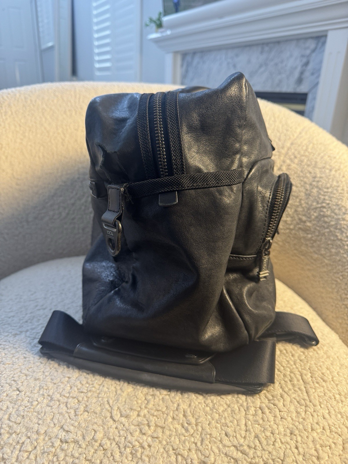 Tumi “Everett” Essential Tote – Black Distressed … - image 2