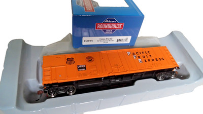 Roundhouse RND87871 UP Pacific Fruit Express Mechanical Ho Reefer NIB
