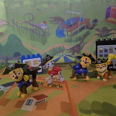 (4) Paw Patrol Lot Figures Pirate Hat Chase Marshall Rubble 