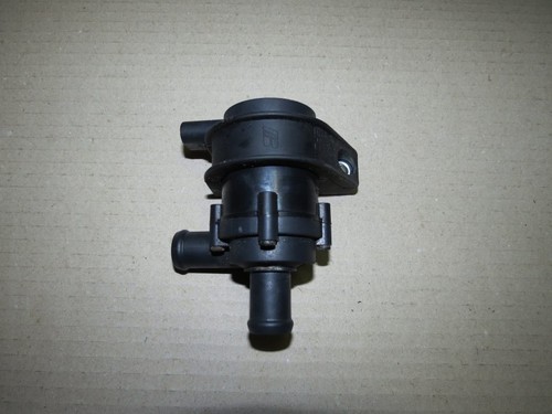 Original VW T5 GP Caravelle LR Zusatzwasserpumpe A30977 1k0965561b