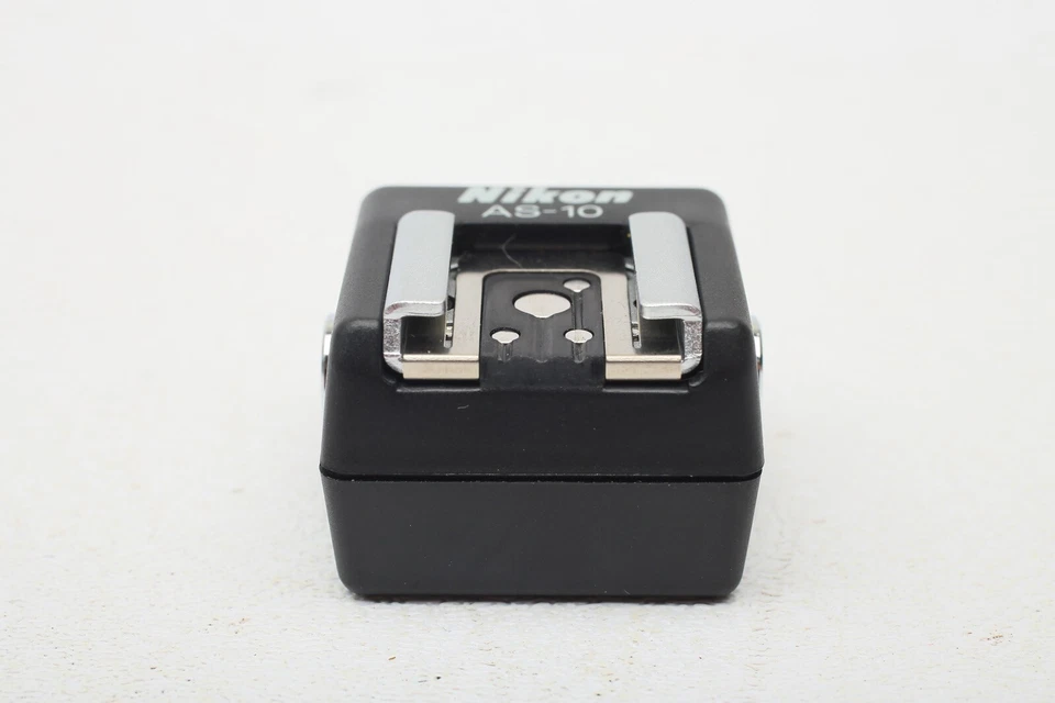 Nikon AS-10 TTL Multi-Flash Adapter foot shoe AS10+connect+GENUINE++MINT/NEW - Image 3 of 4