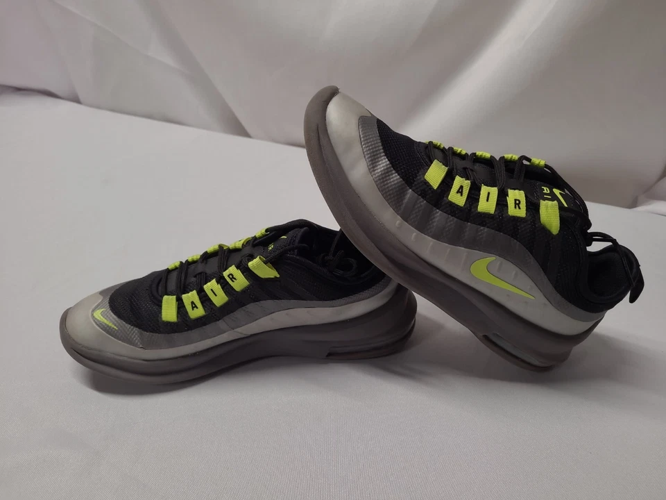 Nike Air Max Axis GS Black / Green Grey 5Y | 6.5 Womens Big Kids Running Shoes - Image 2 of 4