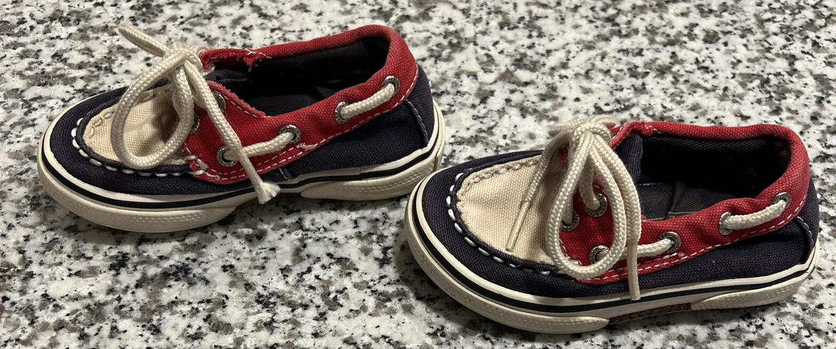Sperry red deals white blue