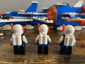 LEGO Space Deep Freeze Defender 6973 Ice Planet 100% Complete Instructions 1993