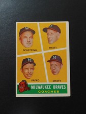 1960 Topps  #464 Milwaukee Braves Coaches Free Shipping 
