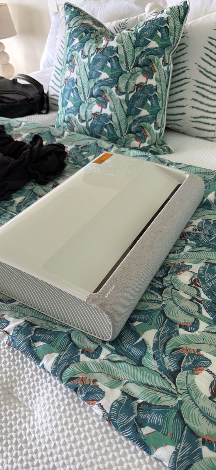 Samsung Samsung The Premiere 4K 2200 ANSI Lumens Projector - SP-LSP7TFAXZA