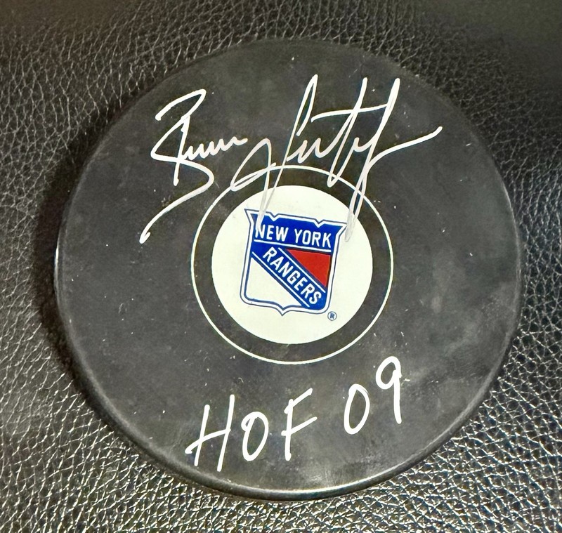 NY Rangers Brian Leetch Signed Autographed Puck With HOF Inscription JSA!!!!