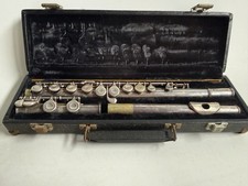 W.T. Armstrong 104 Flute Elkhart USA Student Model w/ Case