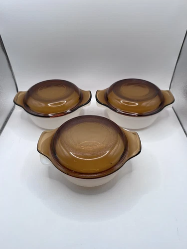 Set of (3) Vintage Anchor Hocking Fire King White Milk Glass Bowls With Lids