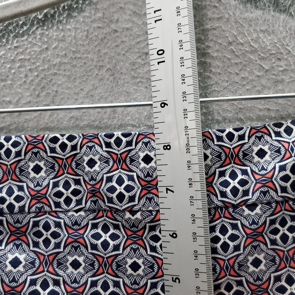 Shorts femininos J.CREW 4 azul marinho geométrico chino caleidoscópio estampa elástica costura interna 5" - Imagem 4 de 4