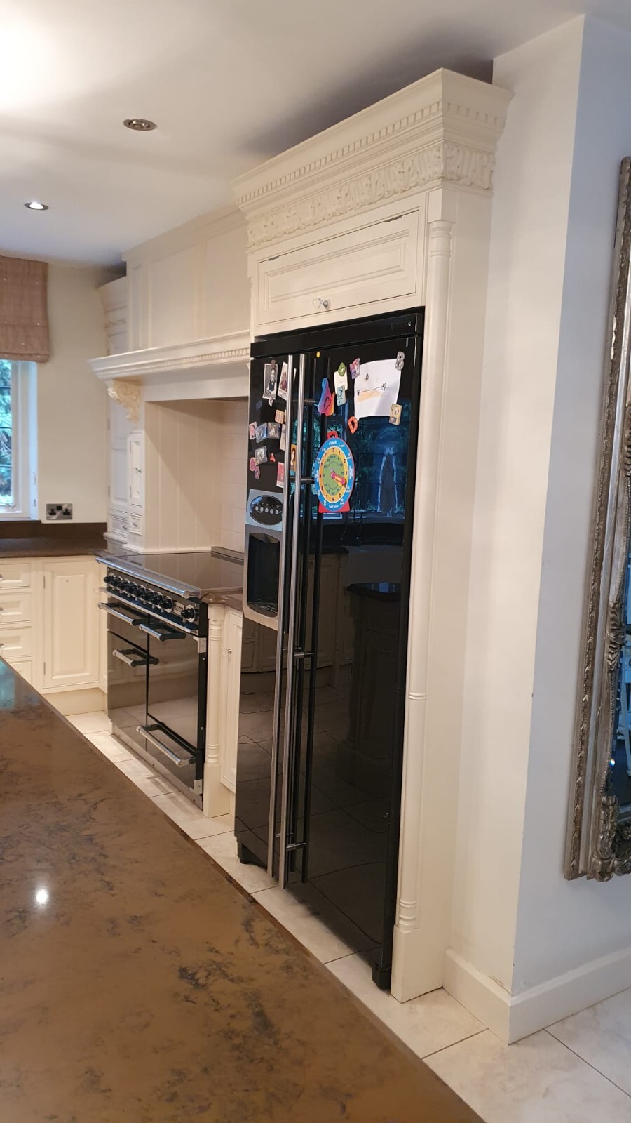 Handmade Painted Scottwood of Nottingham Luxury Inframe Shaker Wood