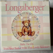 Longaberger 2000 Baby Tie-On
