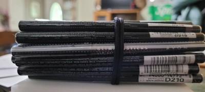 Avon Glimmersticks Lip Liner PERFECT PLUM D210 Vintage Discontinued NEW Sealed