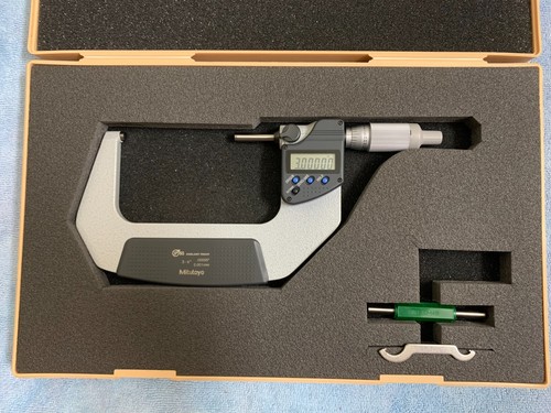 Mitutoyo 293-347-30 digital micrometer 3-4" - 第 1/24 張圖片