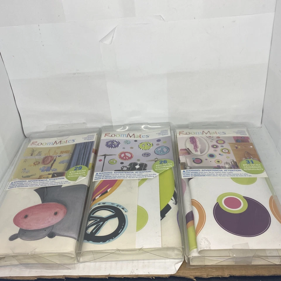 Lote de 3 papeles pintados RoomMates niños pelar y pegar uno que falta Foto 3 de 3