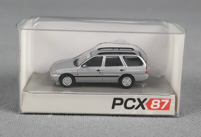 PCX87 PCX 870466 (H0,1:87) Premium ClassiXXs Ford Escort MK VII Turnier silber