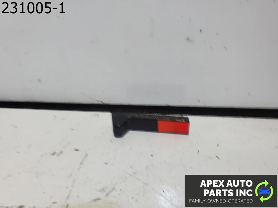 OEM Pontiac Fiero 1985 DOOR LOCK SLIDE KNOB  NOS GM 218 - Image 2 of 4