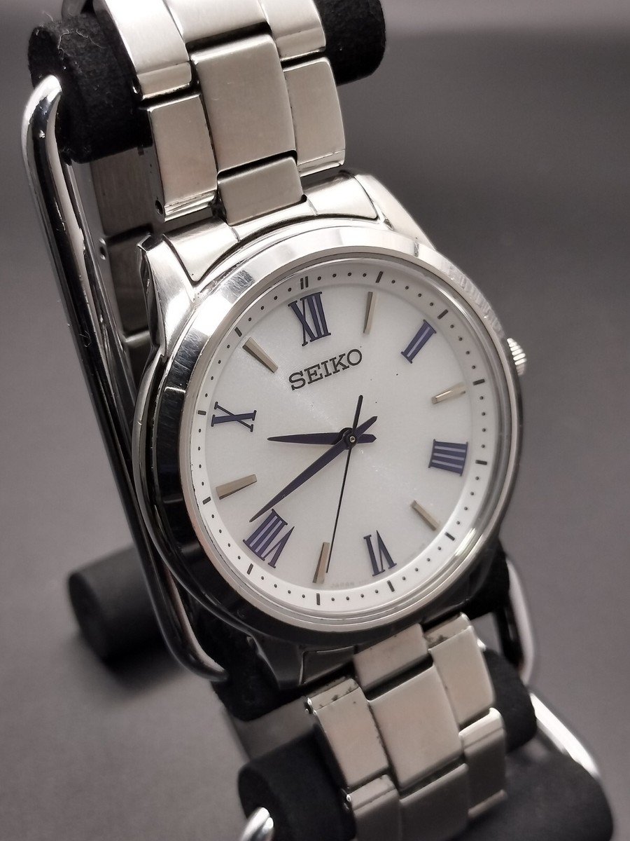 SEIKO V131-0AG0 Selection Solar White Dial Round Men's Watch