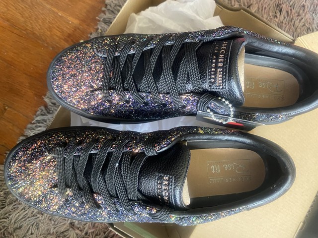 skechers awesome sauce