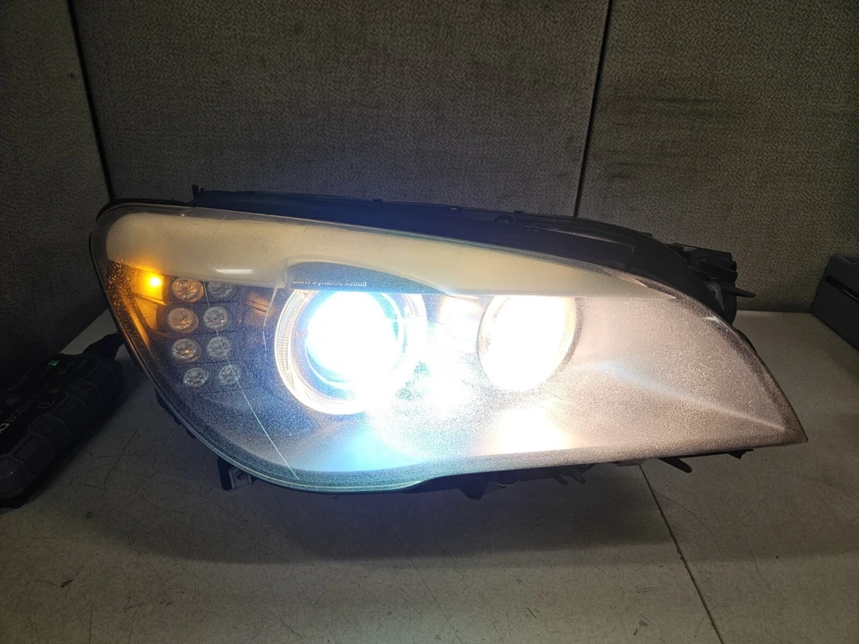 BMW 740i 750i 760i 2009-2012 pasajero derecho conjunto de lámpara de faros de xenón dinámico Foto 4 de 4