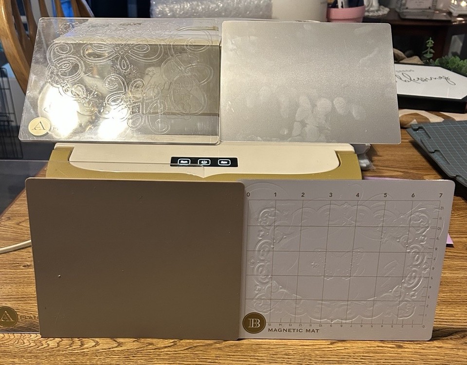 Anna Griffin Empress Full Sized Die Cutting Machine Model AG-722H ...