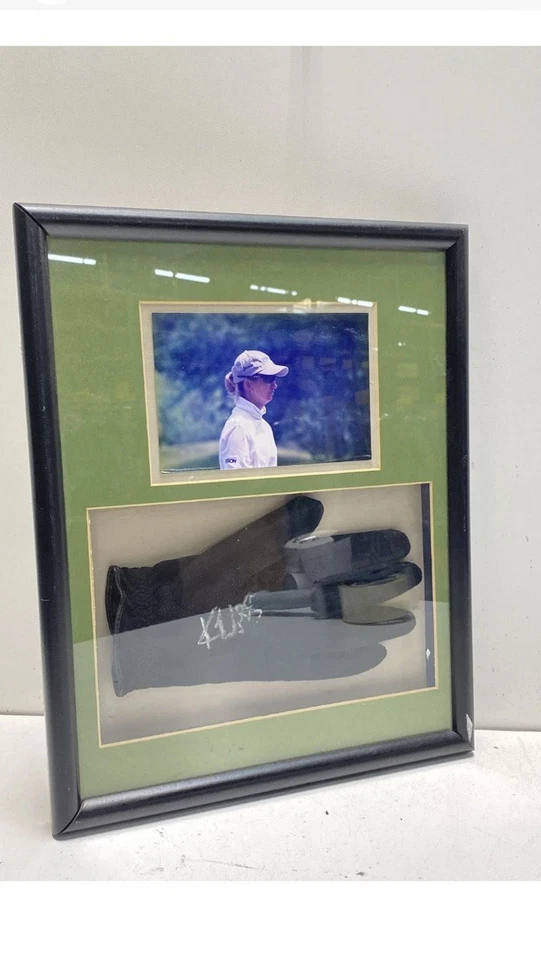 Guante Kari Webb Profesional Australiano Salón de la Fama Golfista Firmado Personalmente Foto 2 de 4