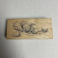 Stampa Rosa House Mouse Designs Rubber Stamp 11 Sleeping With Strawberries 1997