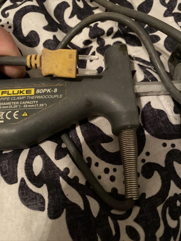 TERMOPAR ABRAZADERA TUBO FLUKE 80PK-8 Foto 3 de 3