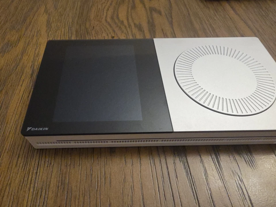 Daikin One+ D9000 Smart Thermostat DTST-CWBSA-NI-A WIFI Factory Reset - Image 3 of 4