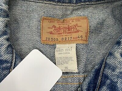 Vintage Levis Type 3 Small e Denim Trucker Jacket 70505-0217 Vintage Levis Type 3 Small e Denim Trucker Jacket 70505-0217