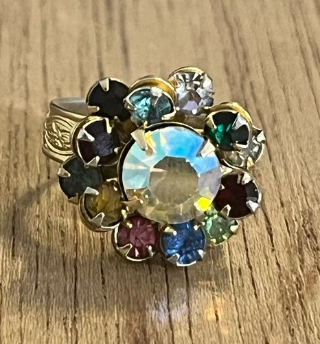 Vintage rhinestone cocktail ring Adjustable SZ 5.25 Costume Jewelry