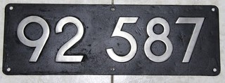 originales Lokschild 92 587 der DR