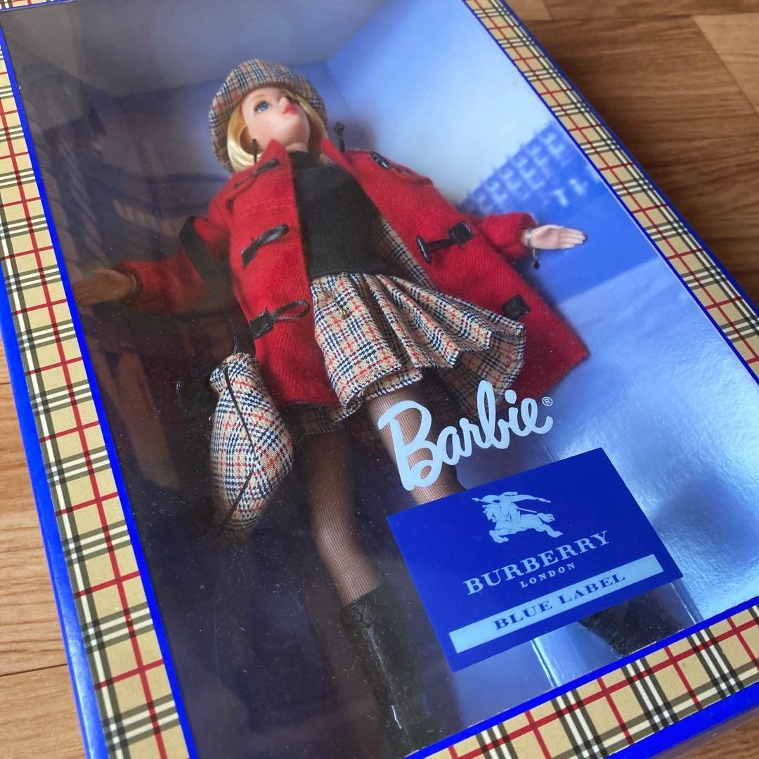 Burberry Blue Label Collaboration Barbie Doll Limited Edition Unopened Japan thumbnail 2