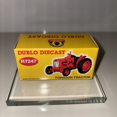 Hornby R7247 - Fordson Tractor Centenary Year Limited Edition 1957 - T48 Porto