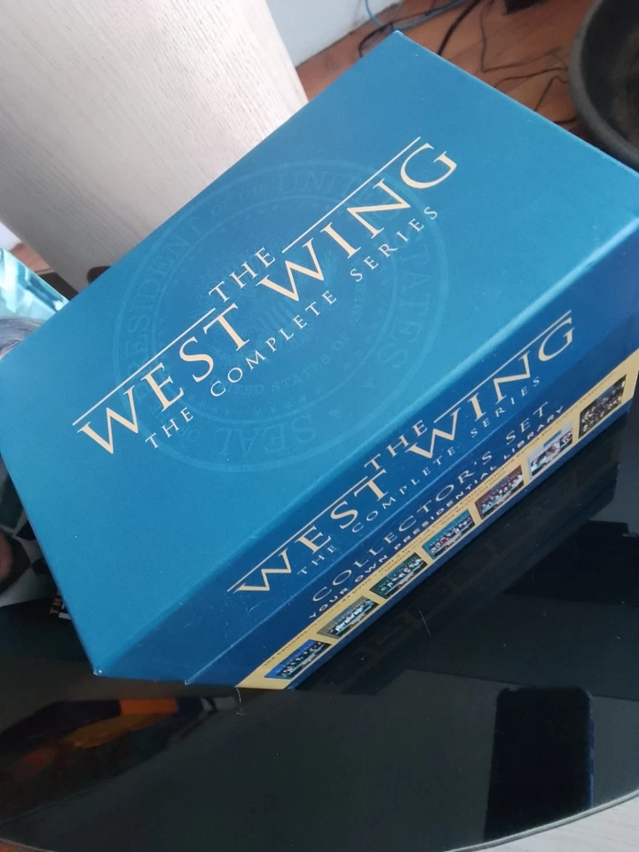 The West Wing: Seasons 1-7 Complete Series DVD Collection  Plus Bonus DVD - Image 2 of 4